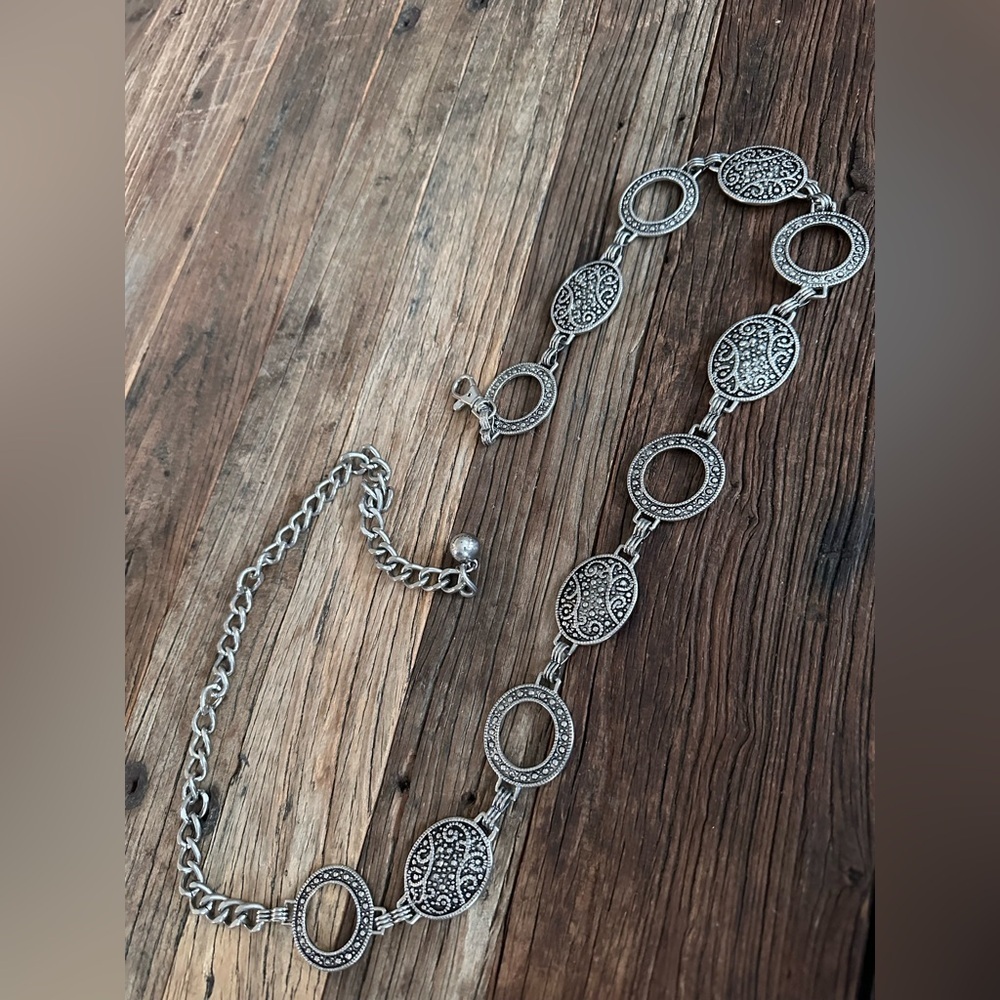 Women’s Silver Tone Western Concho Belt - L